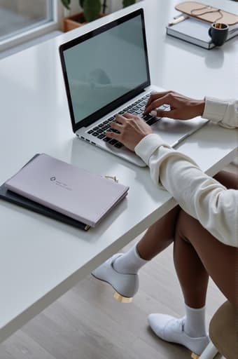 현대 사무실 - 무료 다운로드 가능한 사무실